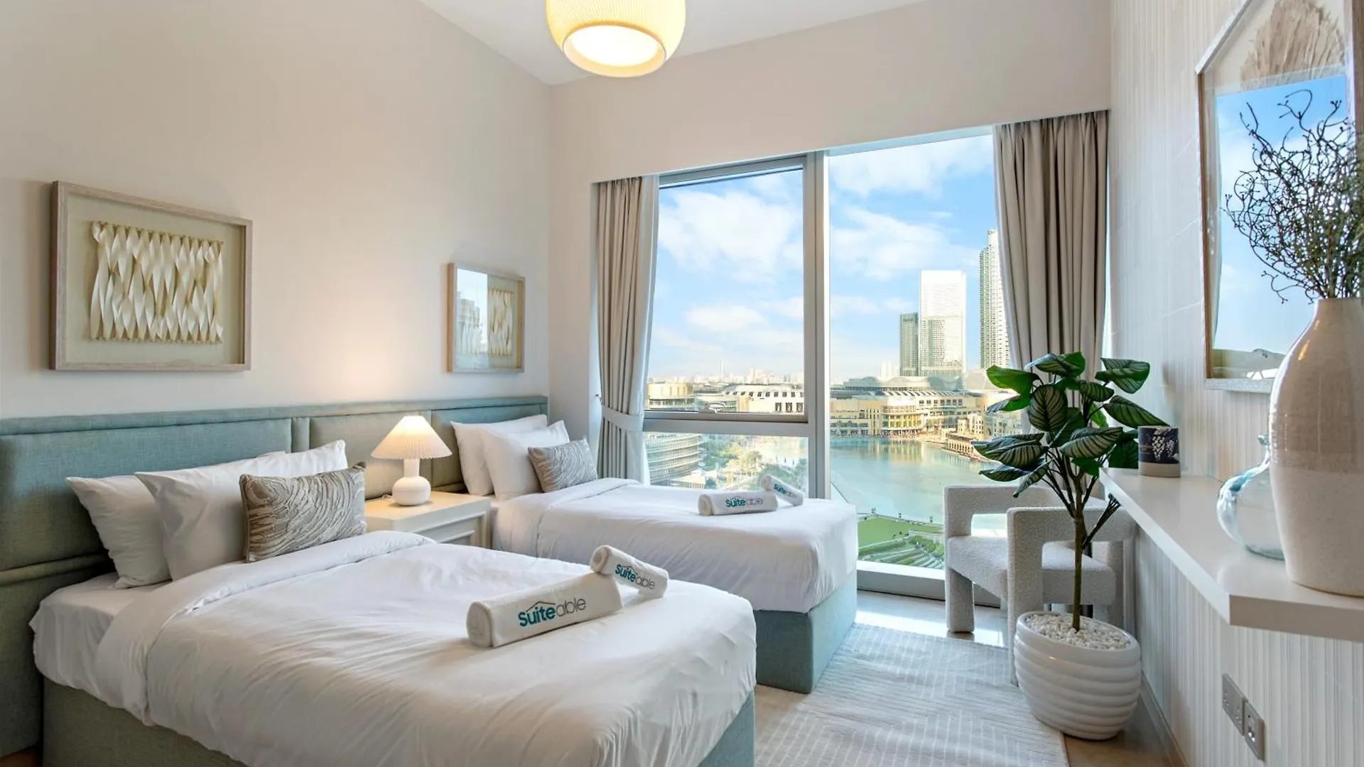 Elegant Retreat With Stunning Burj Khalifa Views Apartment Dubai